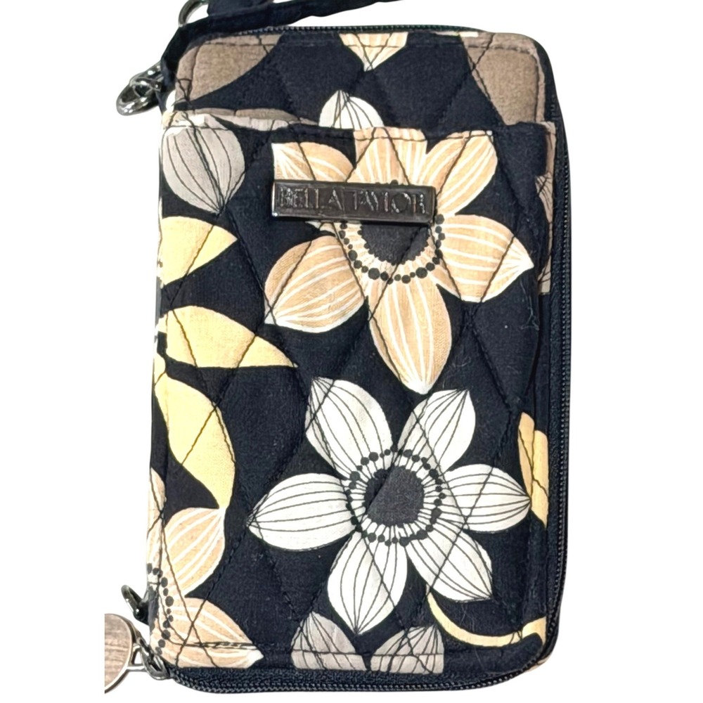 Bella Taylor Quilted Floral Wristlet Wallet Black Tan Cotton Phone Pocket Boho